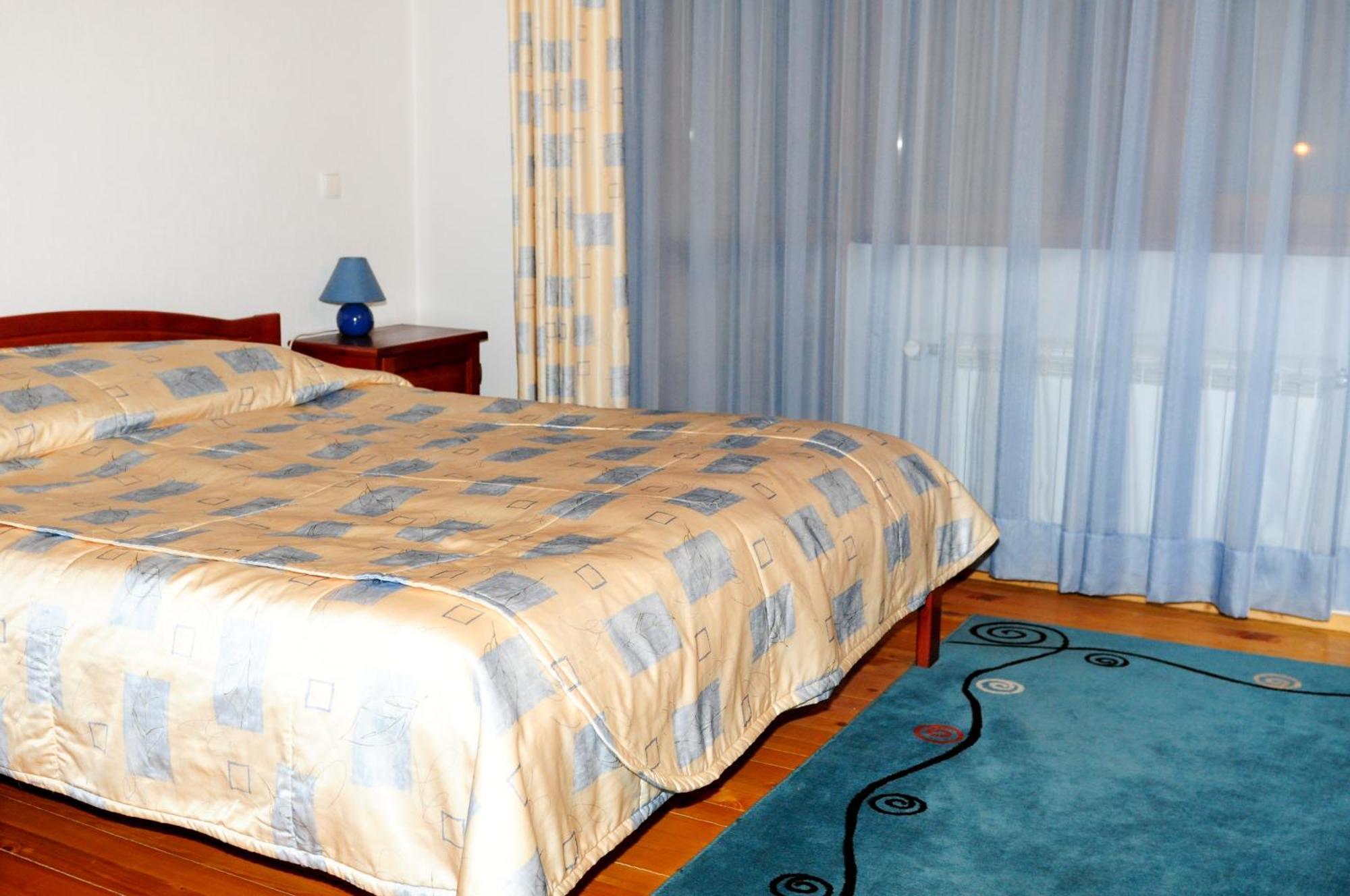 Kris Guest House Девин Номер фото